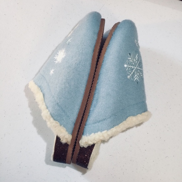 ▫️Land’ End Felt Snowflake Slip-On/Scuff Slippers | Size 6 - Picture 9 of 13